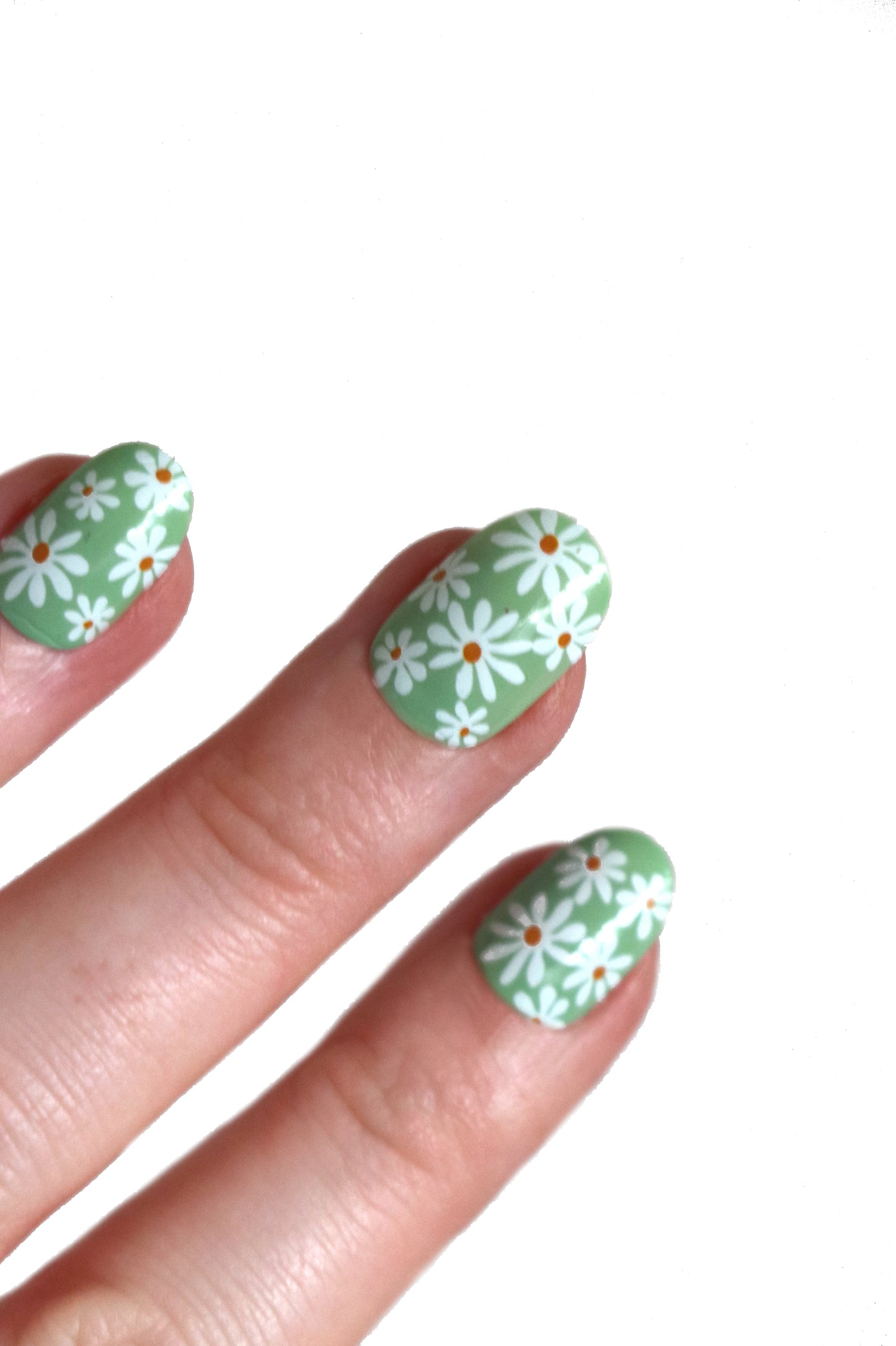 Daisy waterslide nail decals for a DIY Floral Manicure