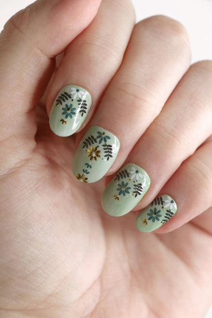 Blue, white and gold floral pattern waterslide nail decals 